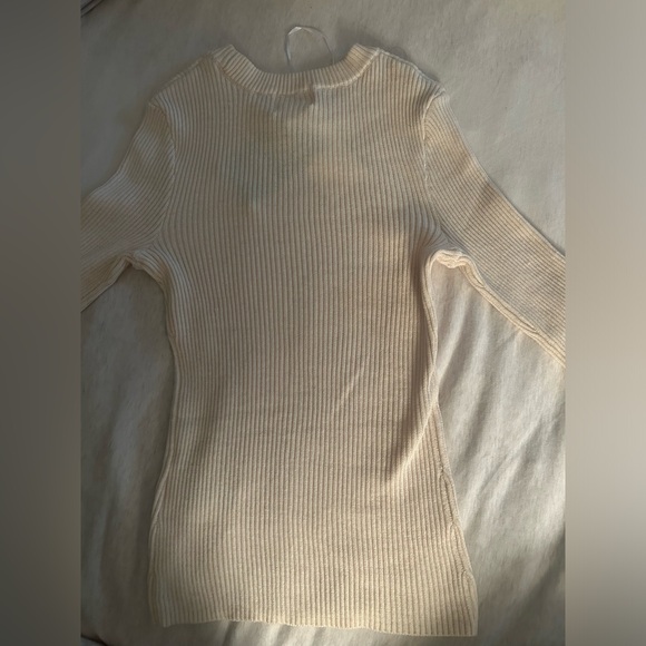 Cream knit long sleeve top - Picture 3 of 3